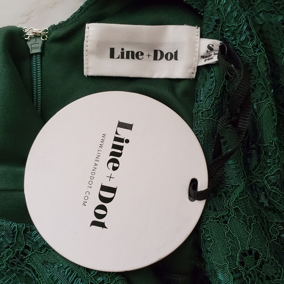 Revolve Line & Dot Green Lace Sweetheart Mini NEW - Picture 5 of 6